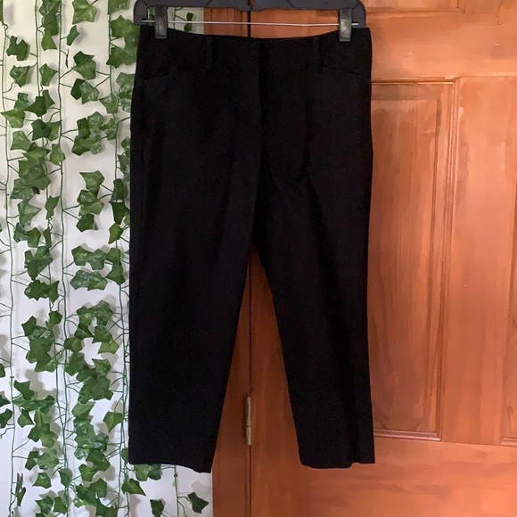Ann Taylor cropped black professional pants - Picture 1 of 3